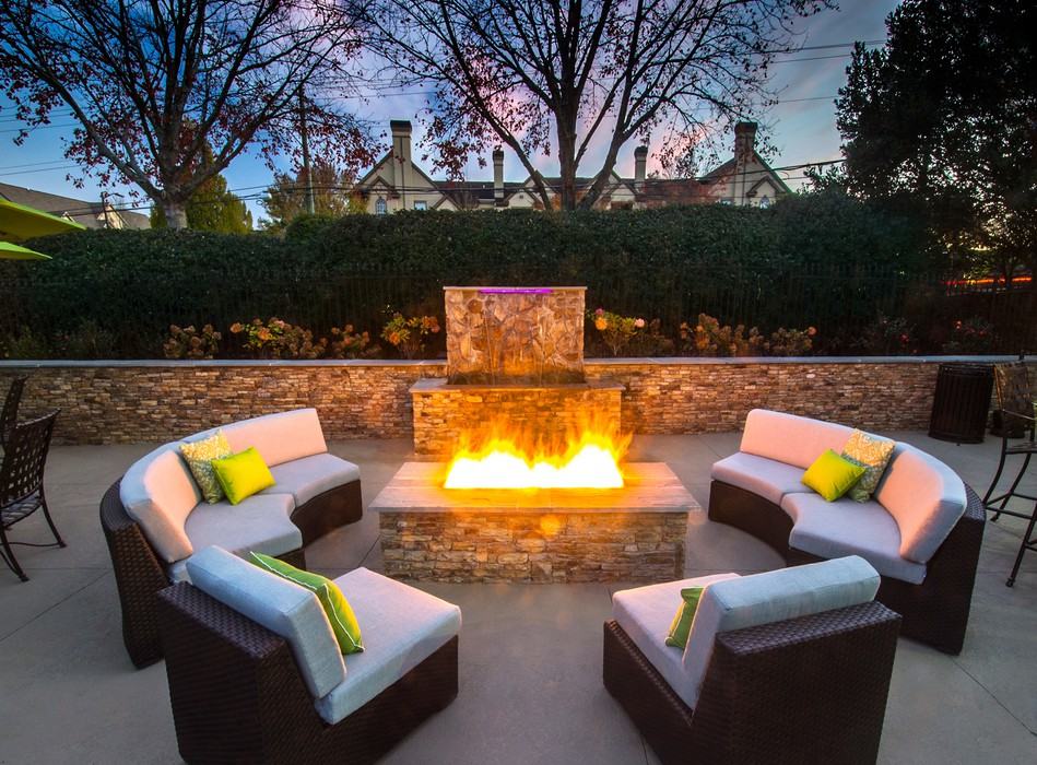 The Cleo Dunwoody - Photo 2 of 21