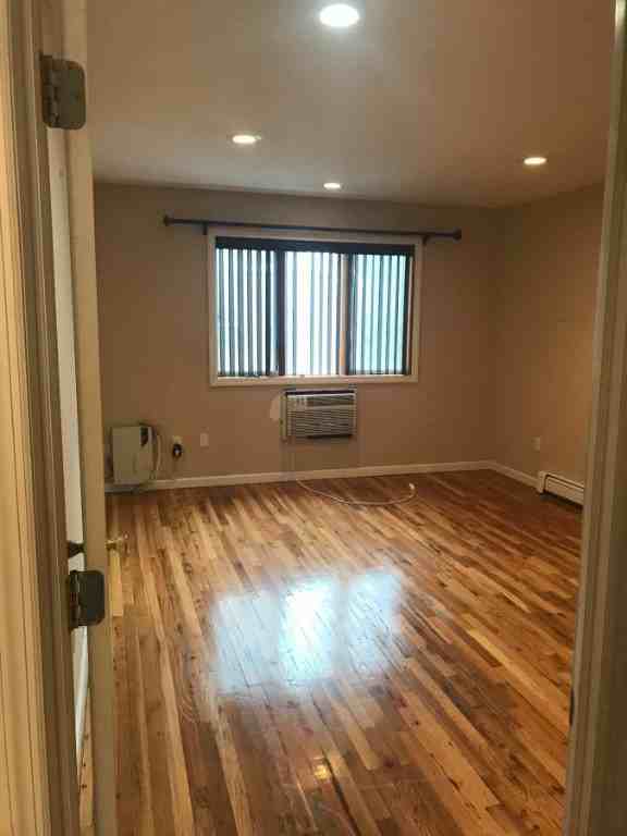 160-39 84th St #2 - Photo 3 of 9