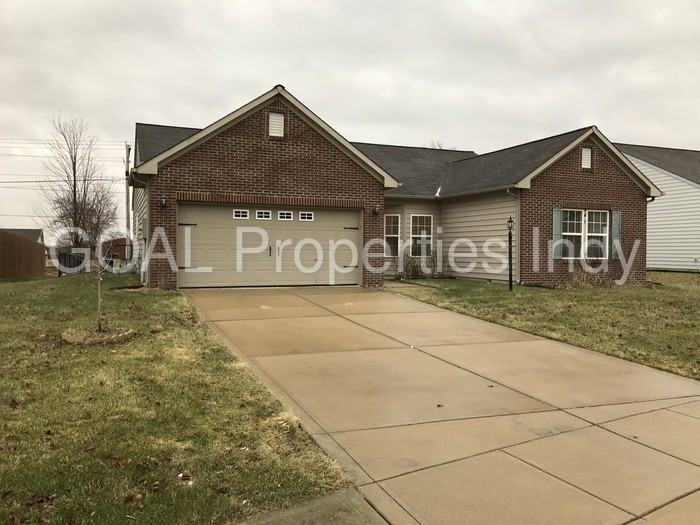 1647 Sweetgum Dr - Photo 2 of 38