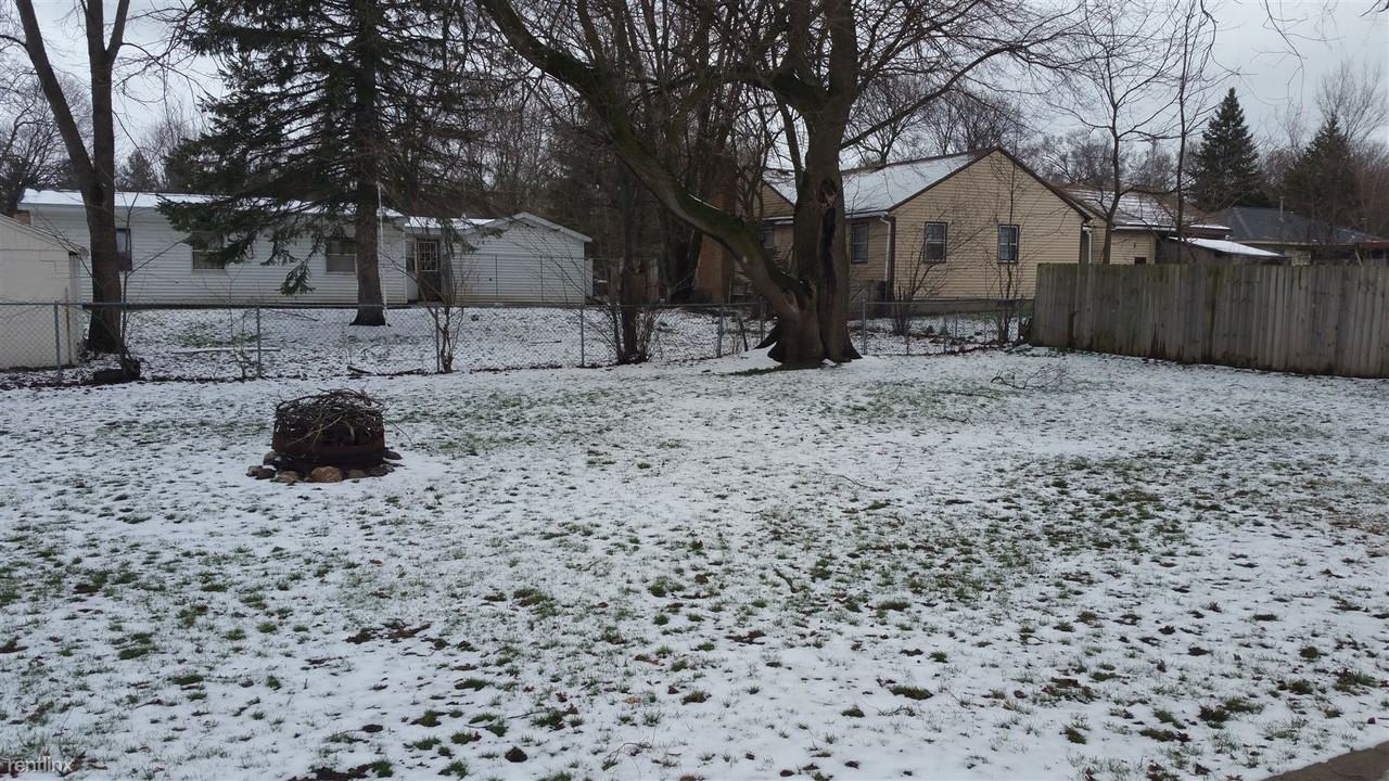 101 Kenton St SE - Photo 2 of 18