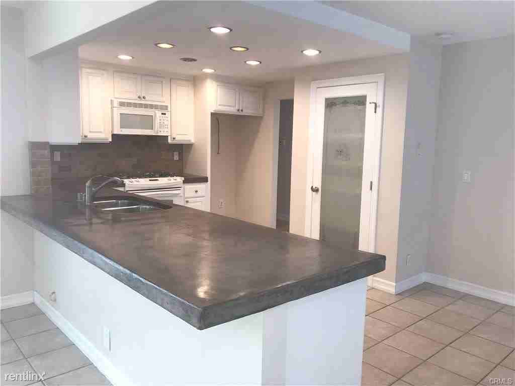 24922 La Plata Dr - Photo 3 of 15