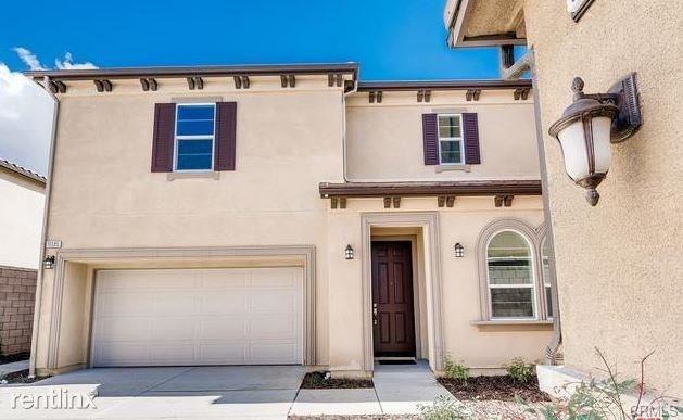 10585 Fuchsia Cir - Photo 2 of 19