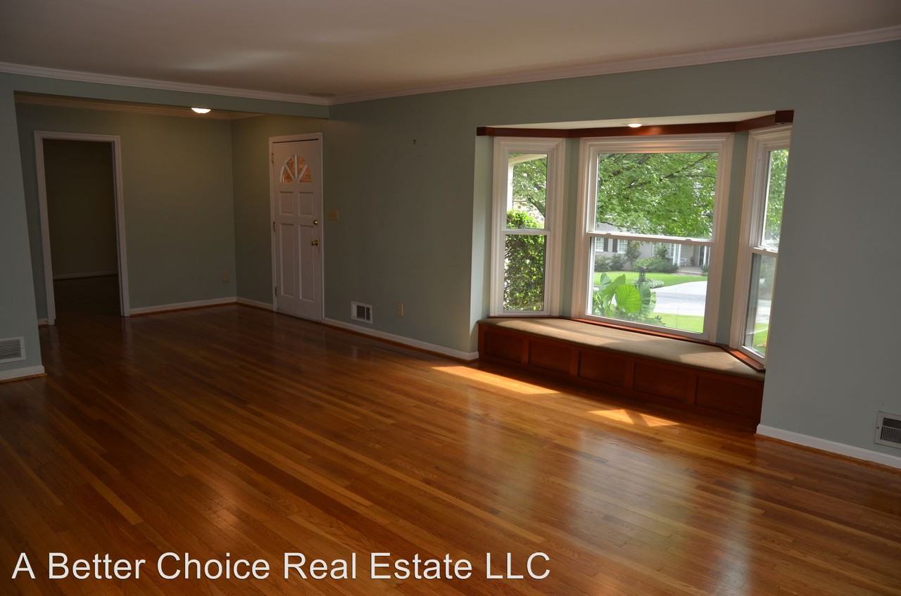 1866 Wildwood Pl NE - Photo 3 of 13