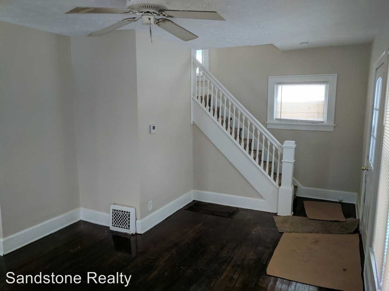 152 Oak St - Photo 2 of 34