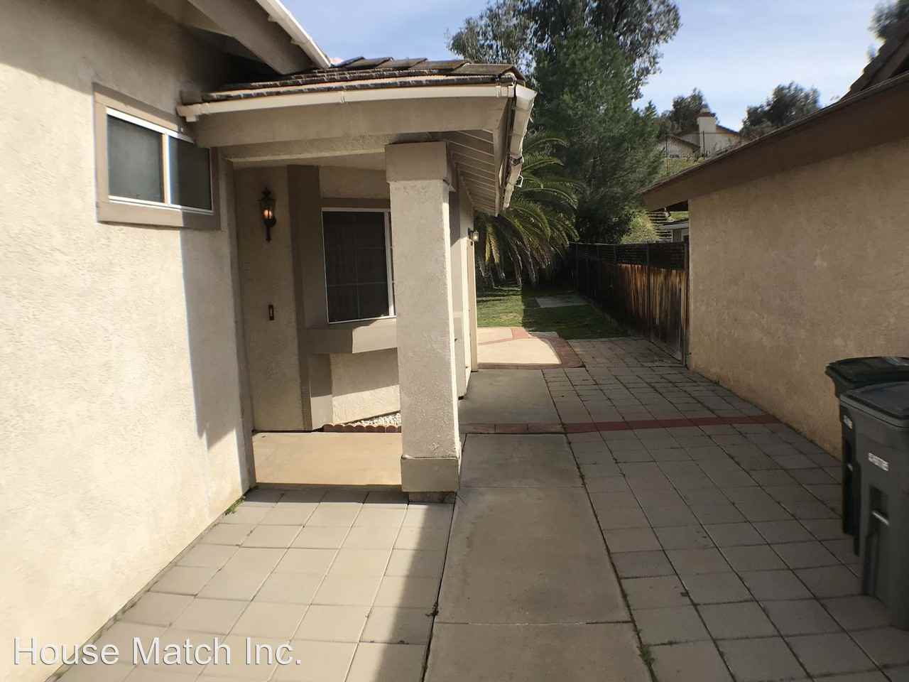 41430 Avenida De La Reina - Photo 3 of 19