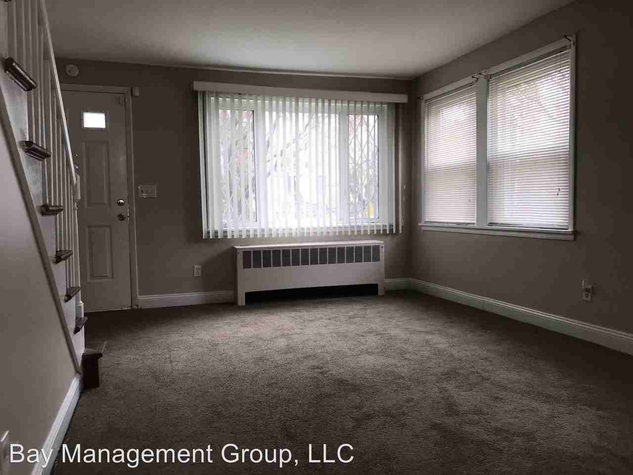 3915 Southern Ave - Photo 3 of 19