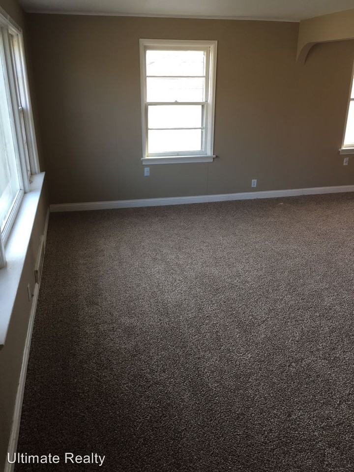 2013 N Hanley Rd - Photo 3 of 22