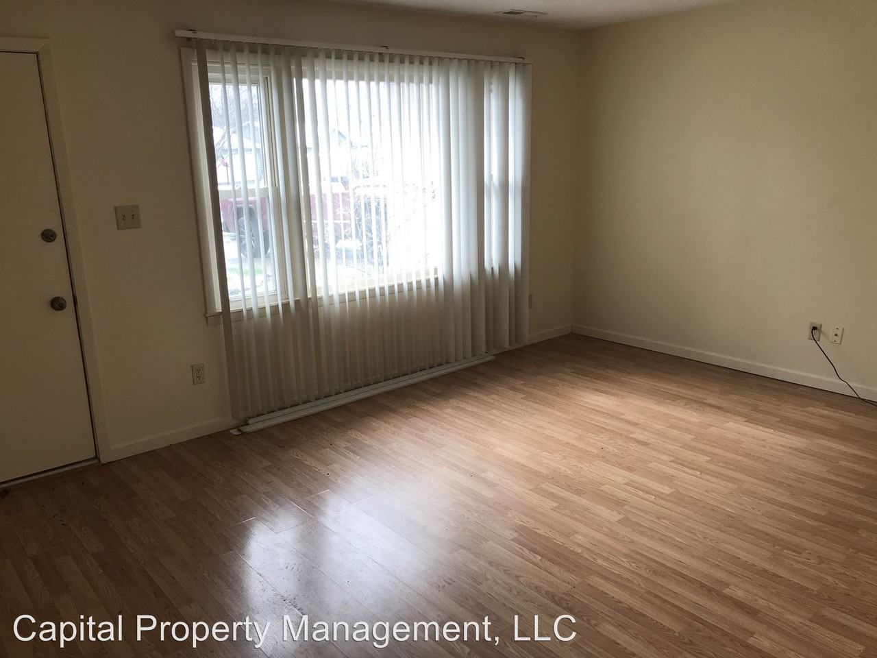 3117 Winslow Pl - Photo 3 of 12