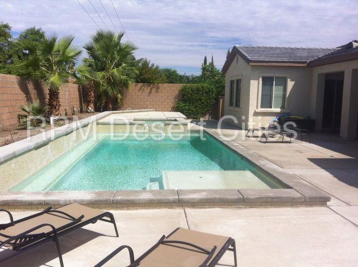 43341 Parkway Esplanade W - Photo 2 of 3