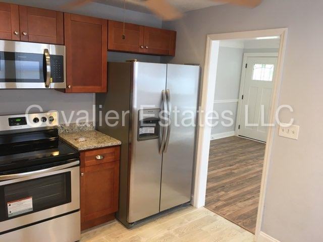 2709 40th Ave N - Photo 2 of 16