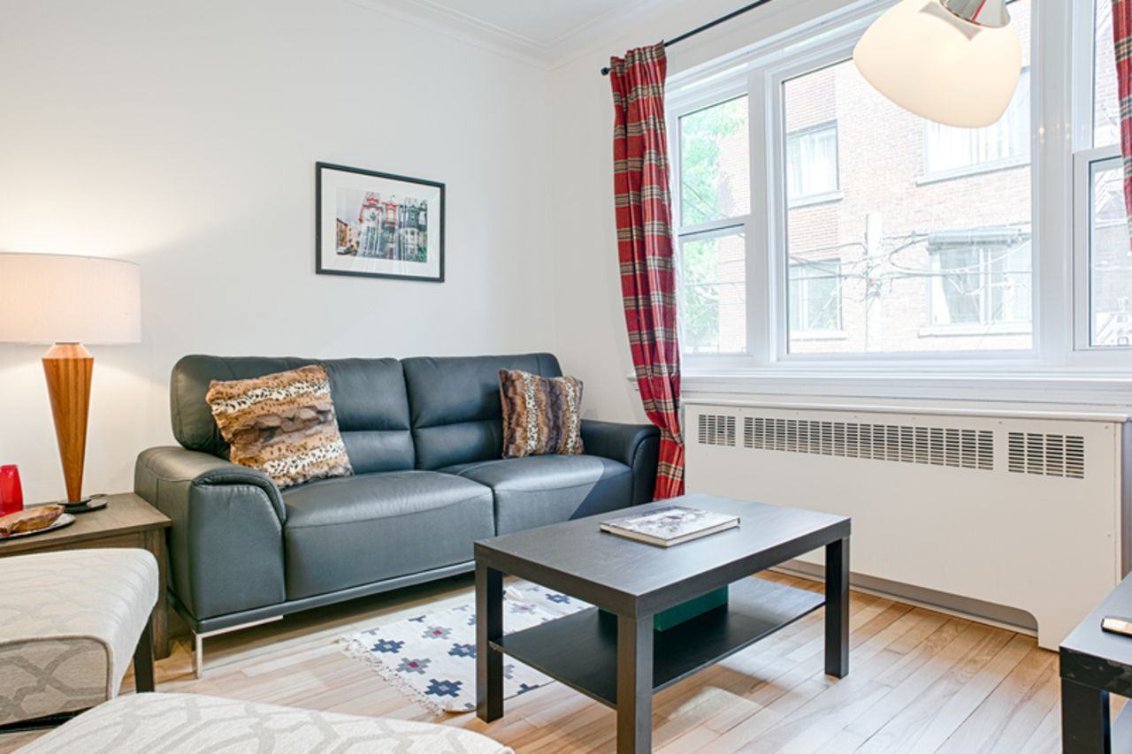 Chemin De La Côte & Sainte-Catherine & Rue Legare #6