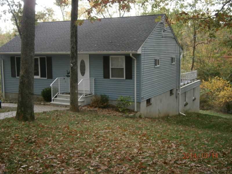 47 Smith Ln - Photo 2 of 15