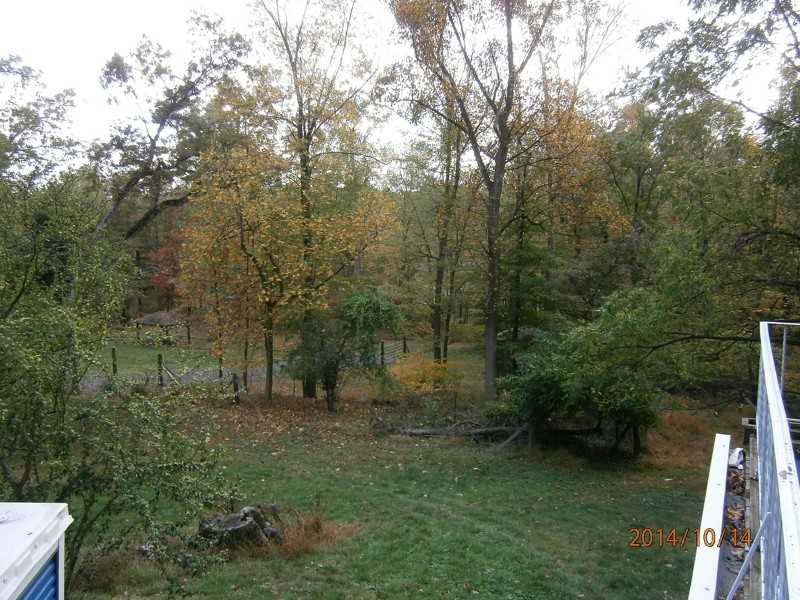 47 Smith Ln - Photo 3 of 15