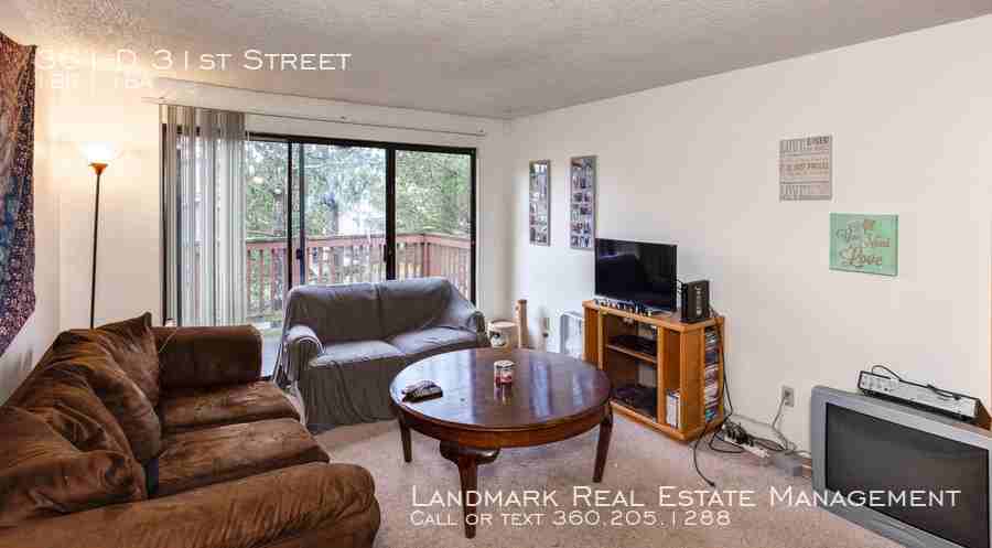 361 31st St - Photo 3 of 7