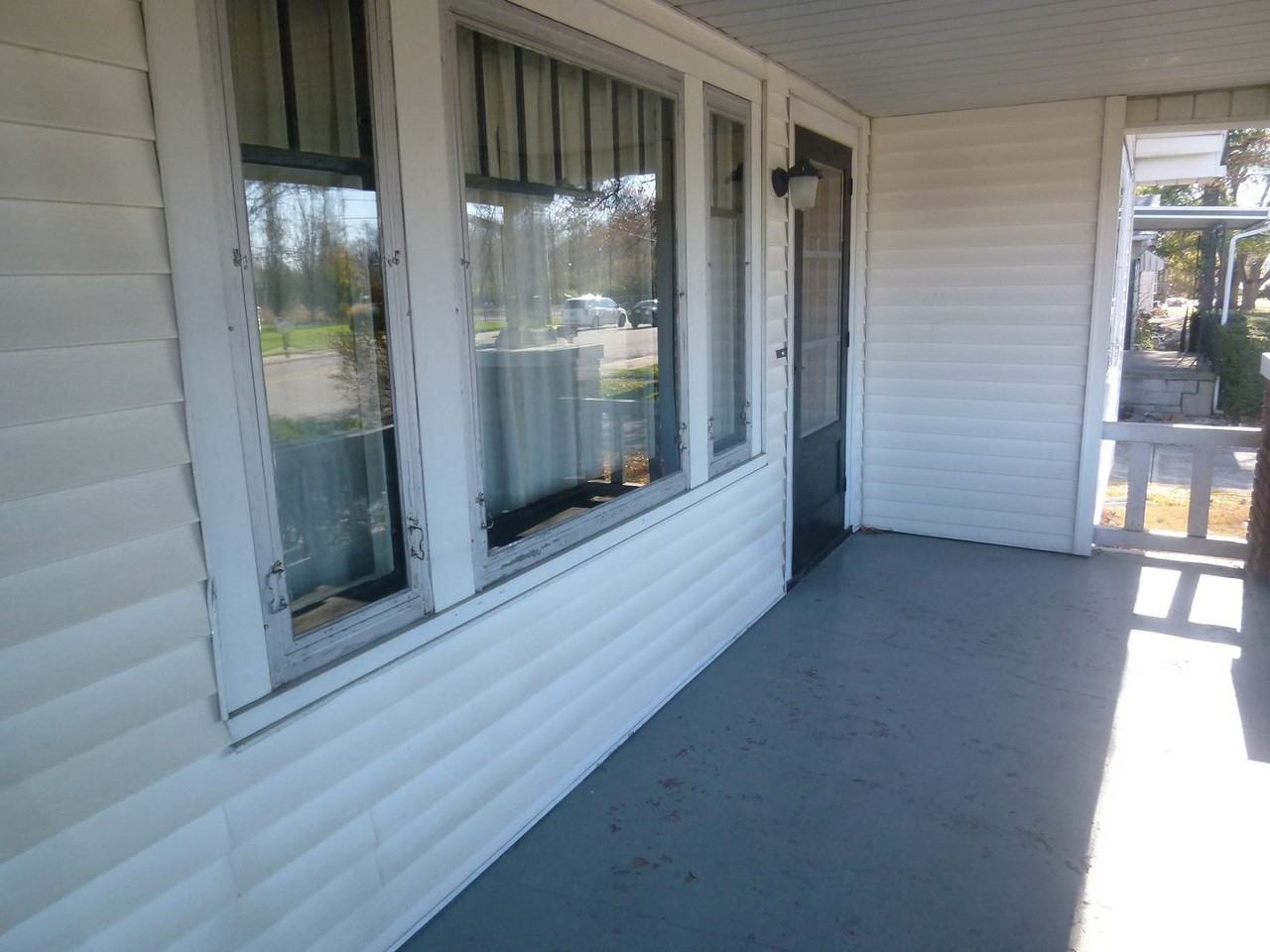 3112 S 7th St - Photo 2 of 13