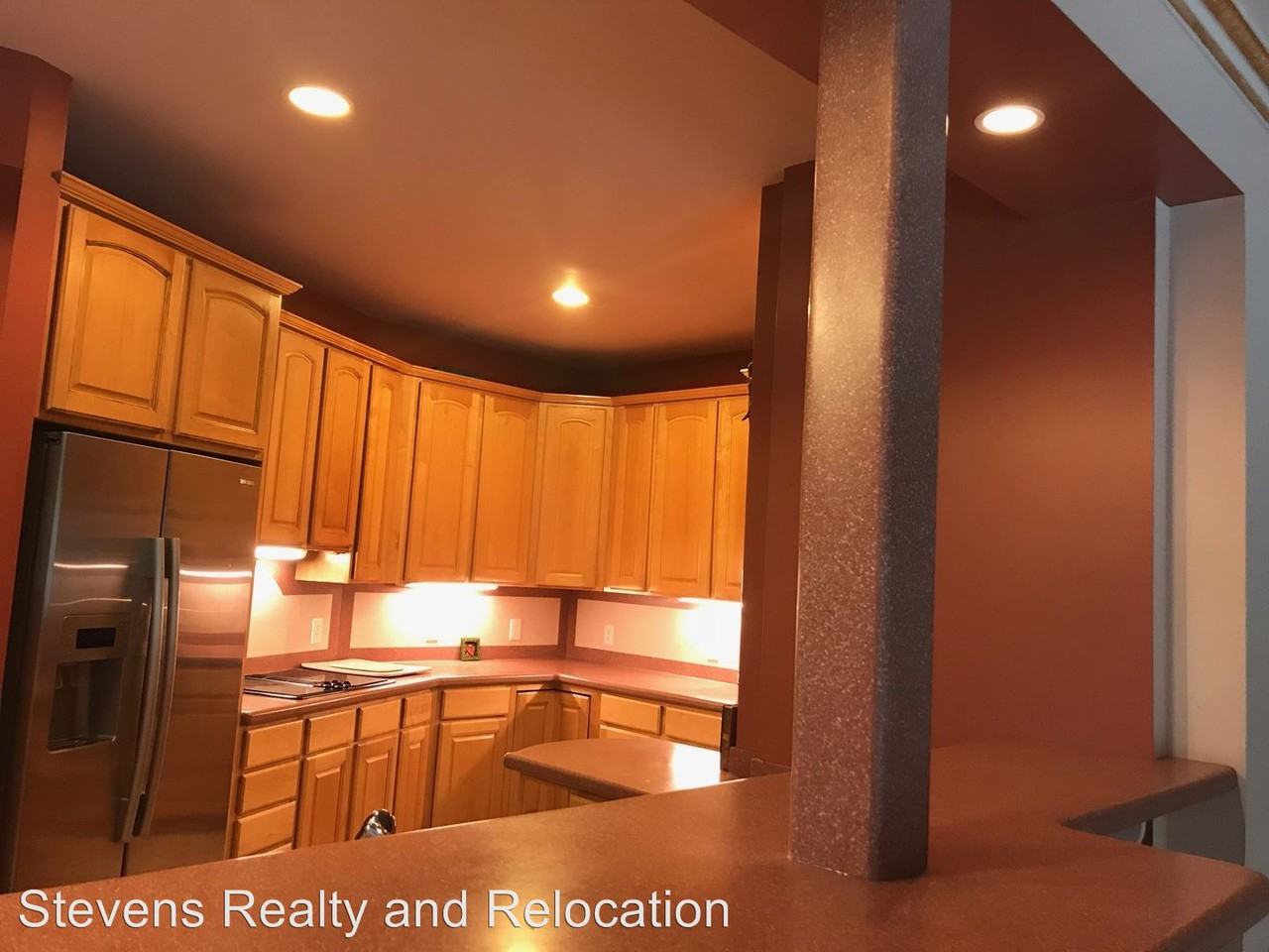 205 Beeston Ct - Photo 3 of 18