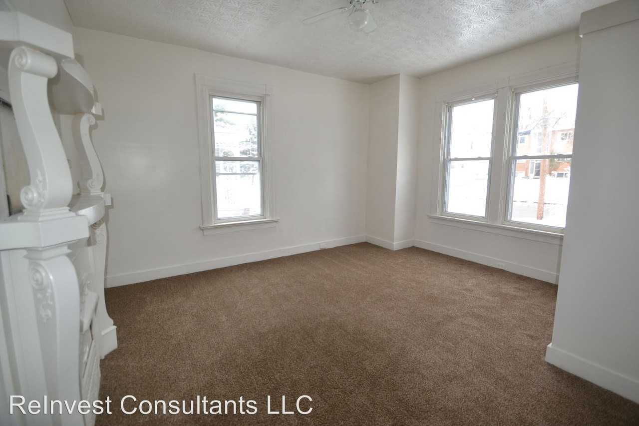 529 Elliott Ave - Photo 2 of 16