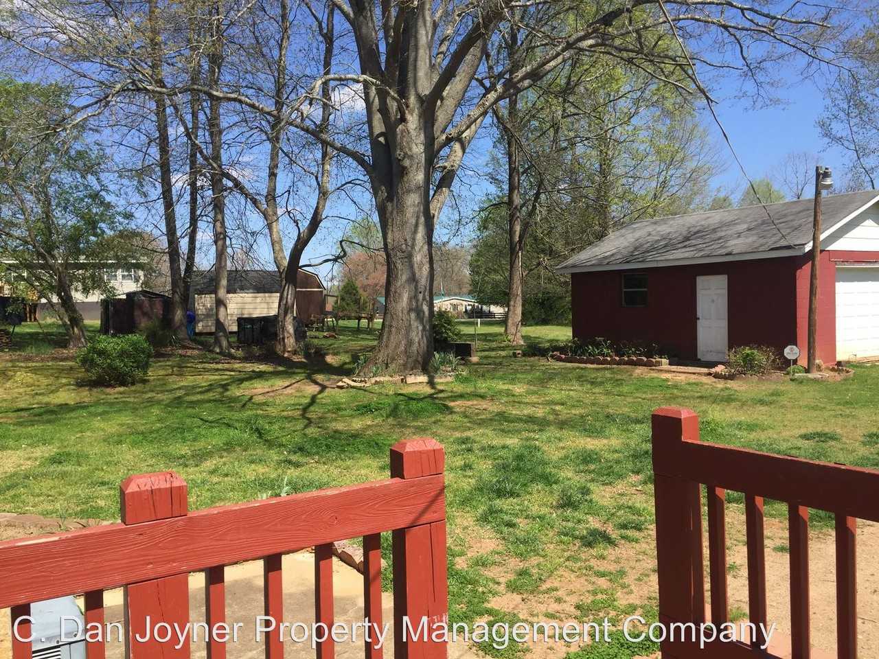 119 Dacusville Rd - Photo 2 of 11