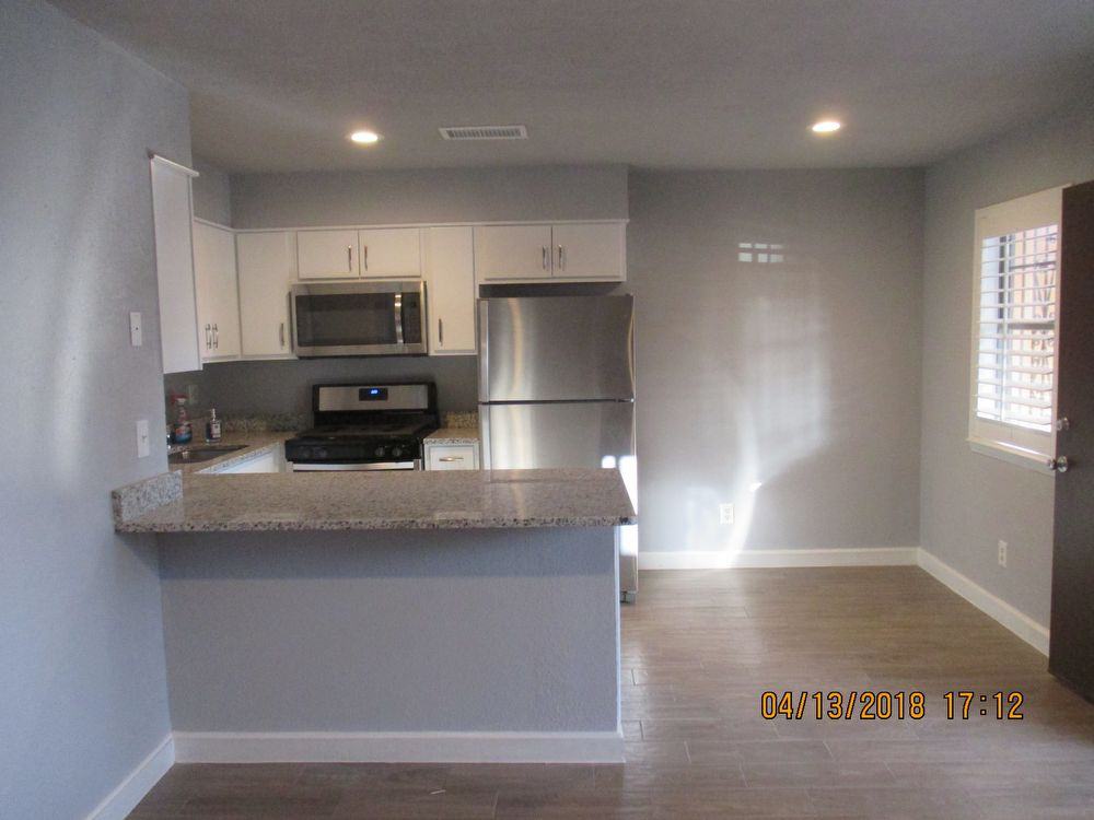 10501 Sisal Dr - Photo 3 of 16