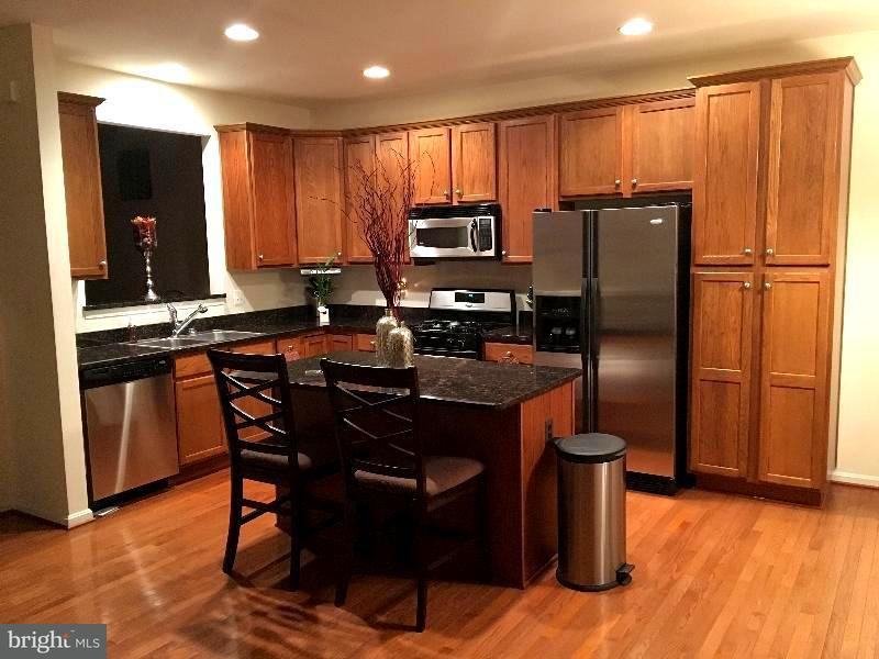 4919 Chaste Tree Pl - Photo 2 of 10