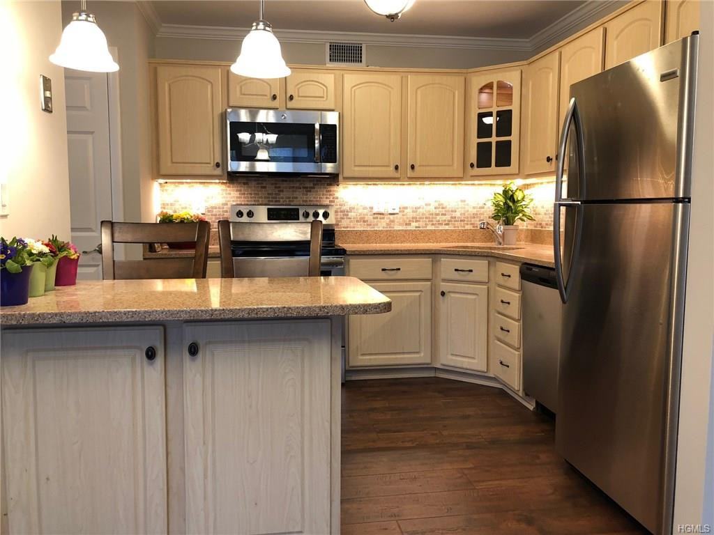 146 Flintlock Way #b - Photo 3 of 11