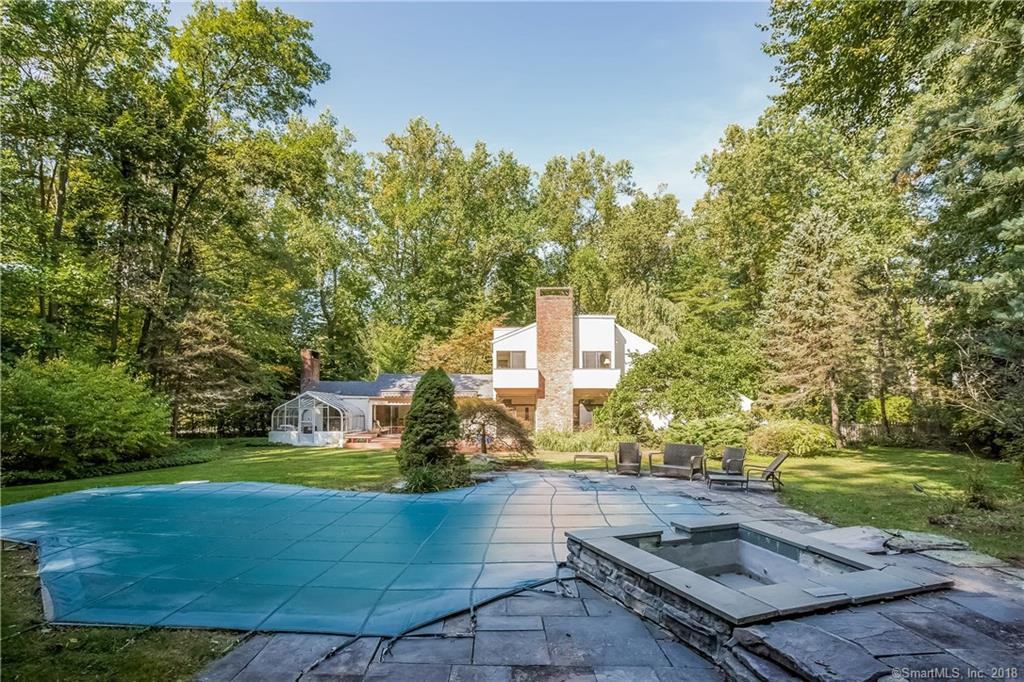 28 Charcoal Hill Rd - Photo 3 of 22