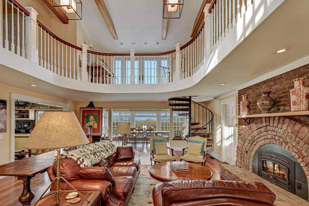 321 Townline Rd - Photo 3 of 25