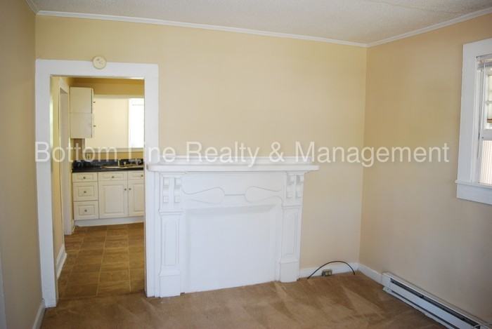 3222 Lasalle St - Photo 2 of 19