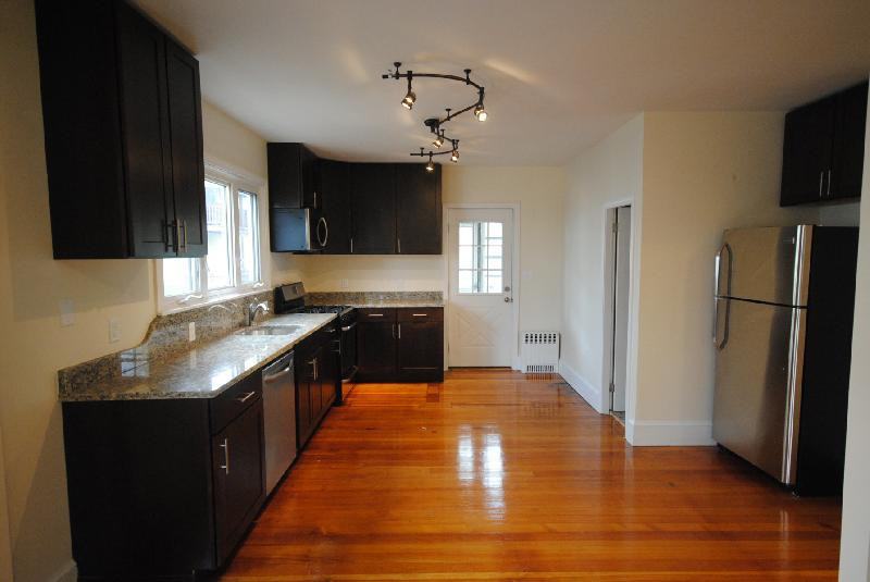 15 Taylor Street - Photo 2 of 9