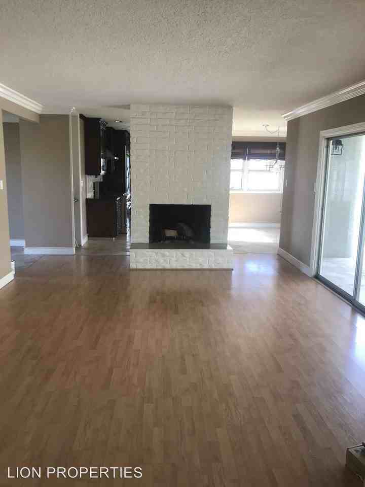 15058 Lowe Dr - Photo 2 of 19