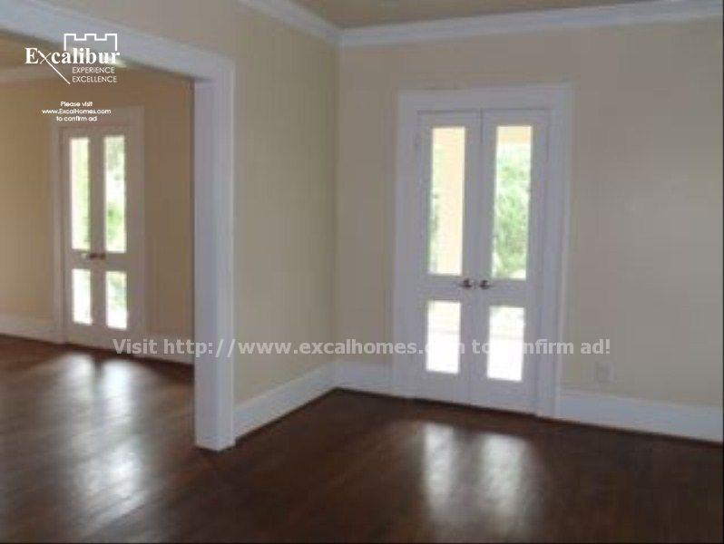 226 Westminster Drive Northeast - Photo 3 of 12