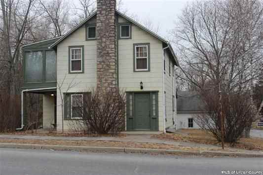 59 N Chestnut St - Photo 2 of 10