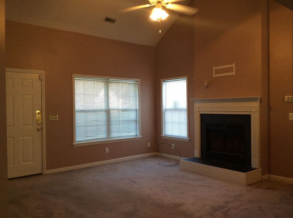 3328 Brucemont Dr - Photo 2 of 9