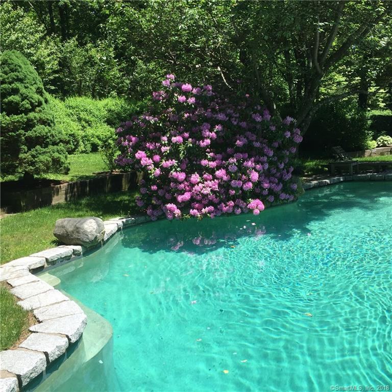 37 Langner Ln - Photo 2 of 35