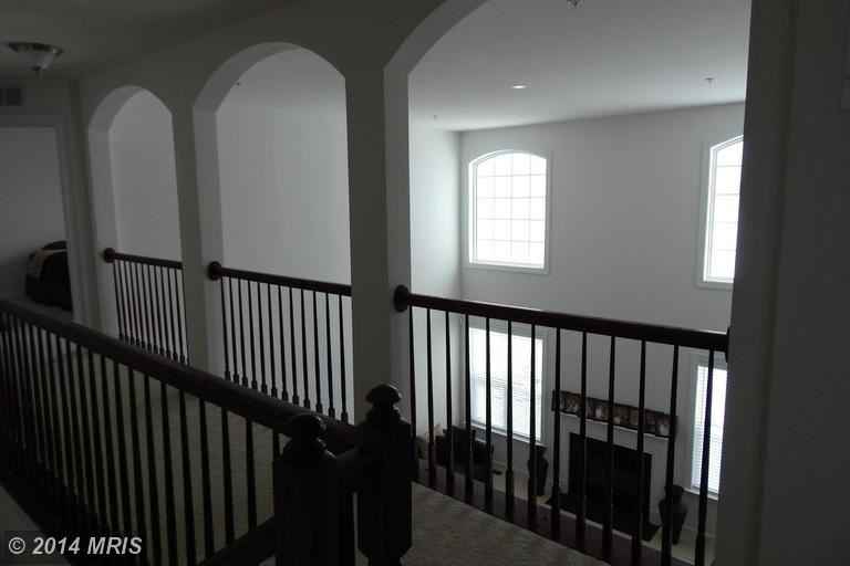 10108 Dappah Ct - Photo 2 of 11