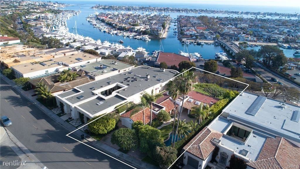 1119 Dolphin Terrace - Photo 2 of 14