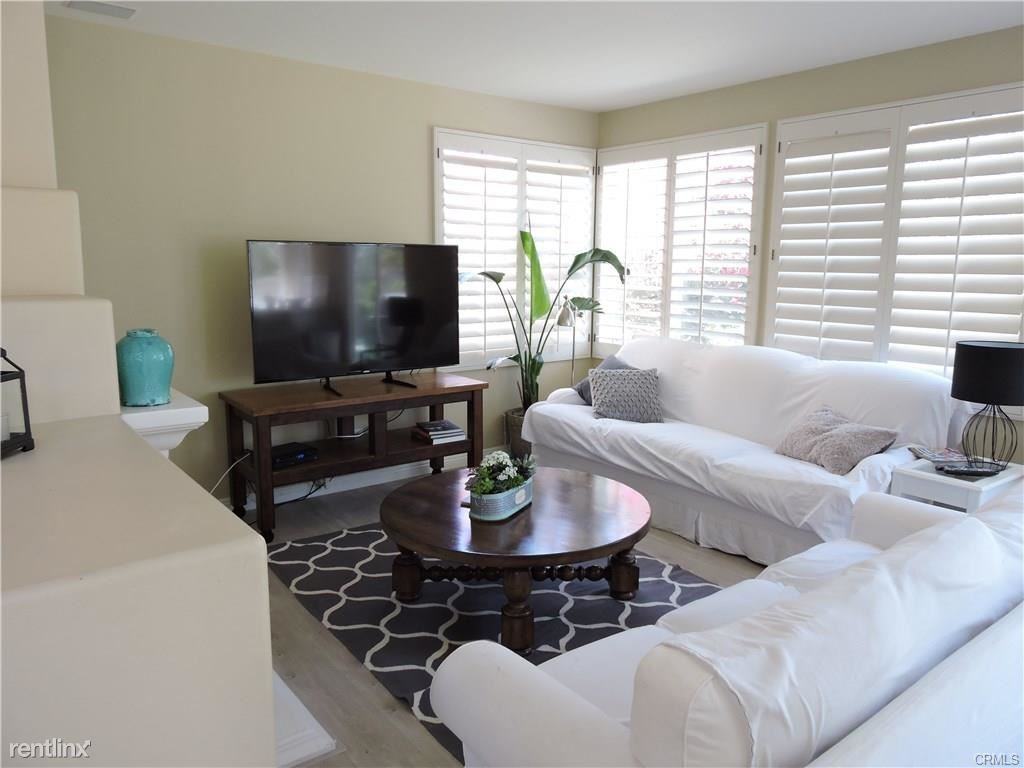 16 Dornoch Way - Photo 3 of 17