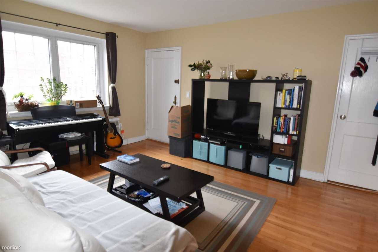 41 Saint Paul St - Photo 3 of 8