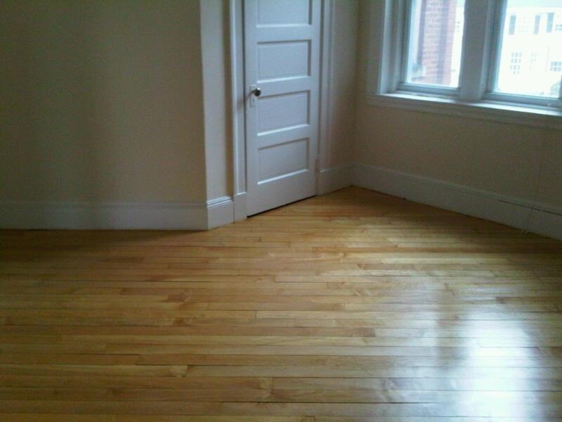 15 Lynde St 22 - Photo 3 of 4