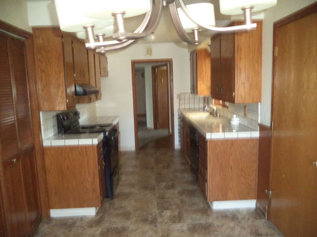 2151 55th Ave - Photo 3 of 10