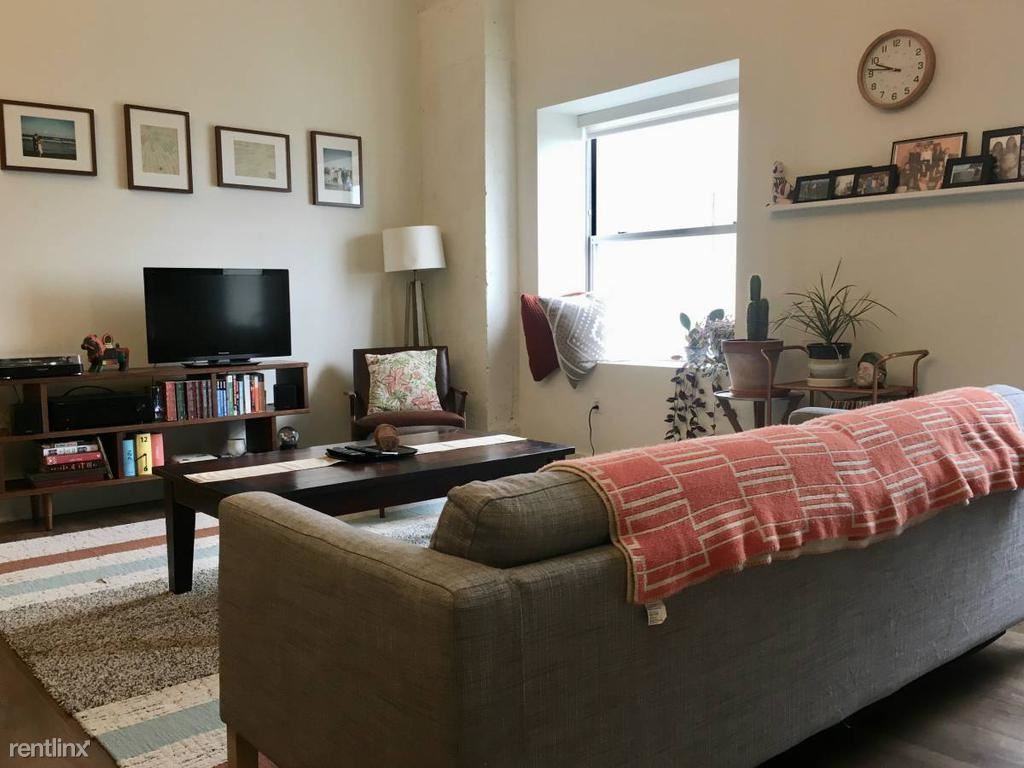 1220 Huron Rd E - Photo 3 of 19