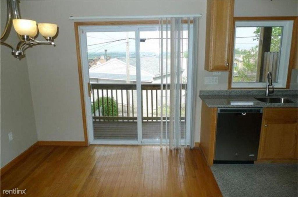 20 Amanda Ave - Photo 2 of 17