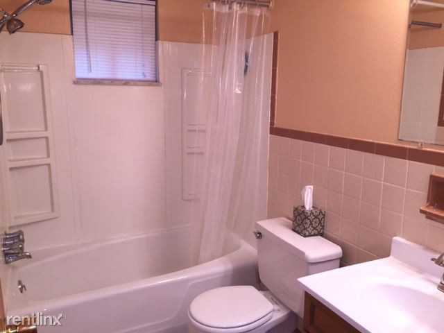 310 Brownstown Rd - Photo 3 of 13