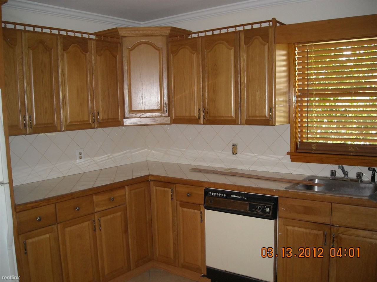 149 Meadow Ln #LEFT - Photo 2 of 15
