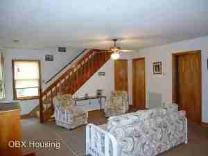 105 Lenwood Ct - Photo 2 of 6