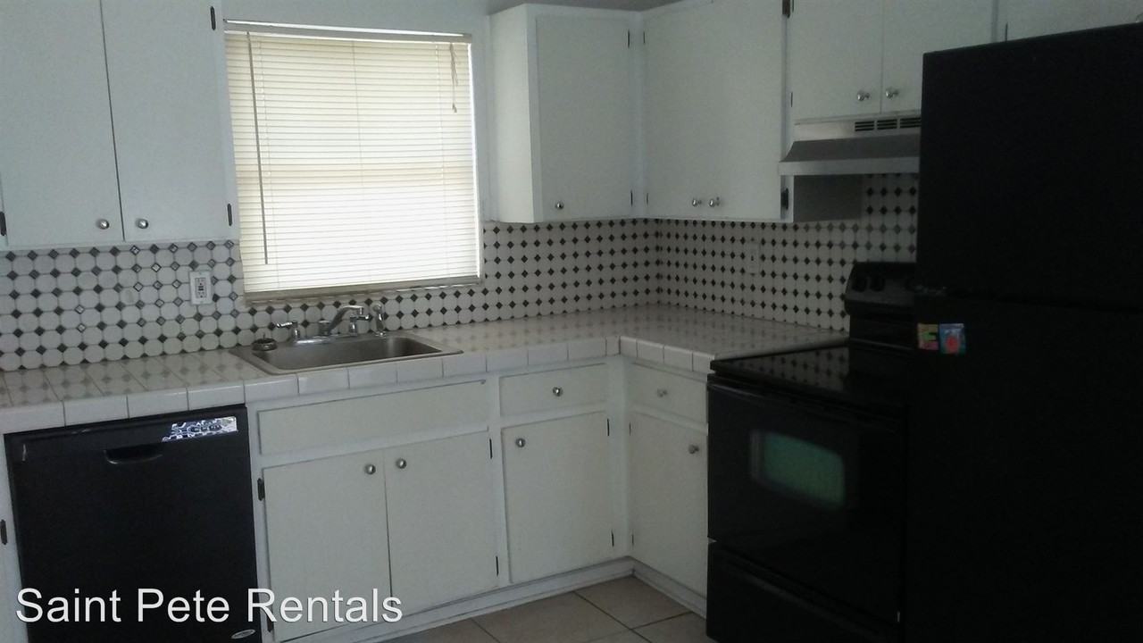 2919 10th Ave N - Photo 2 of 6