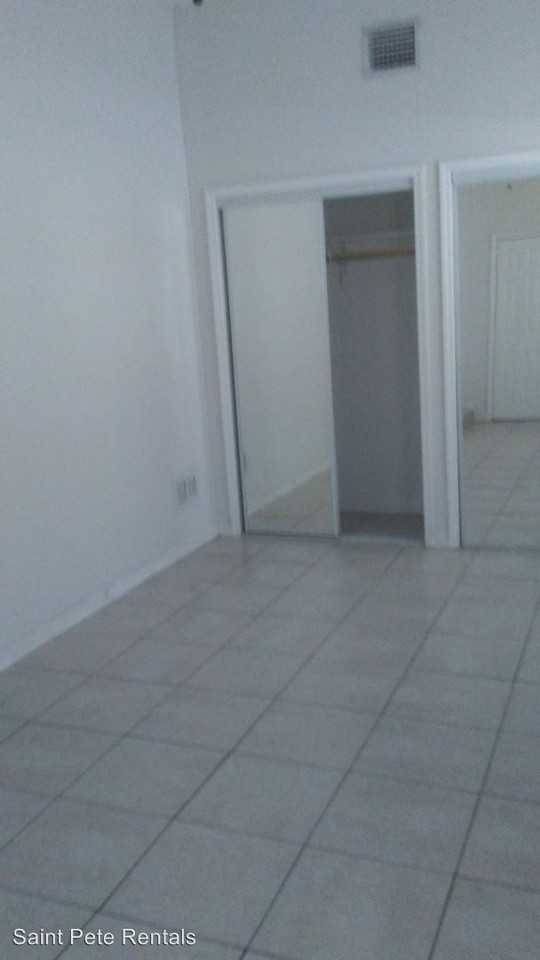 2919 10th Ave N - Photo 3 of 6