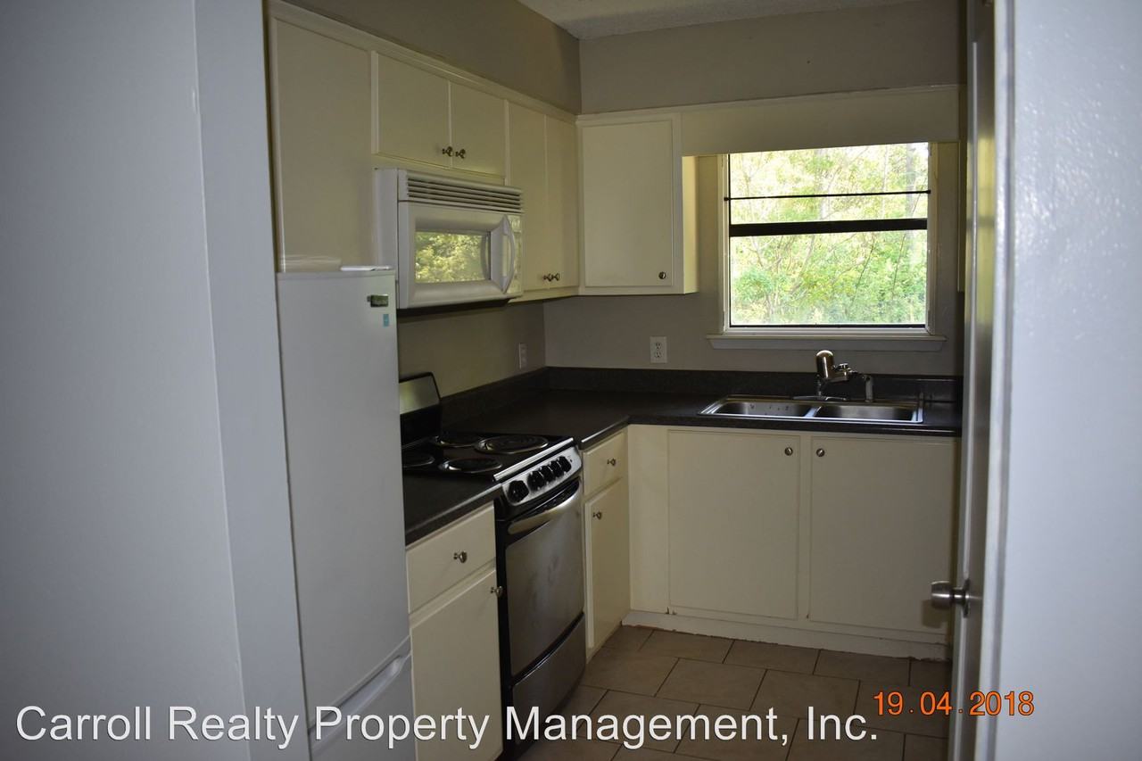 12322 Caruso Dr - Photo 2 of 10