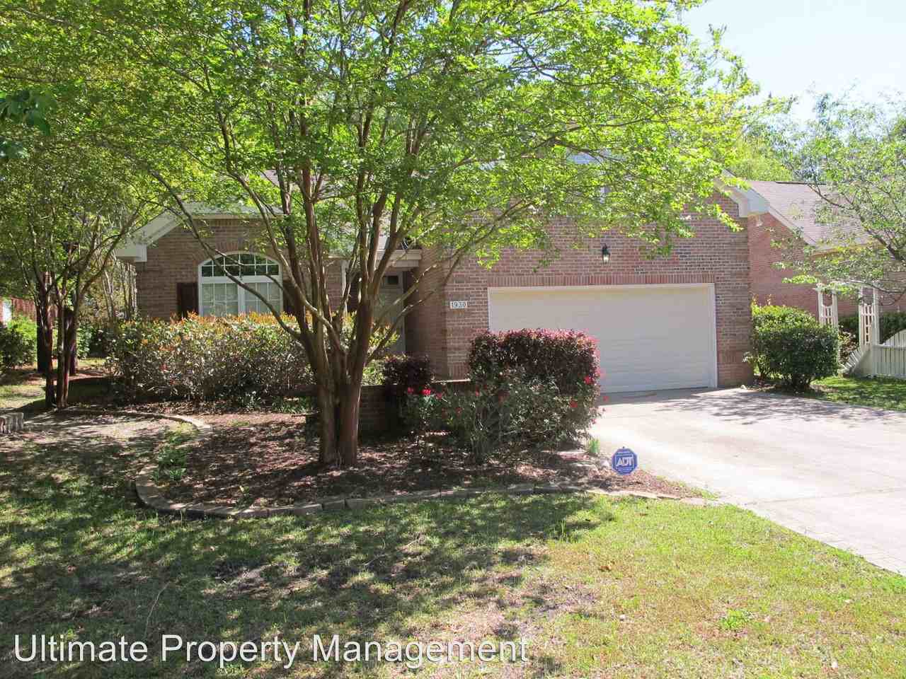 1930 Glen Meade Rd - Photo 3 of 15