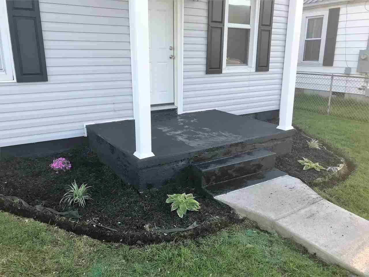 2361 Cleveland Ave - Photo 2 of 13